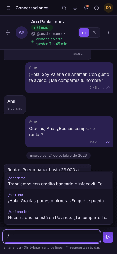 Braniia en un celular, en modo oscuro